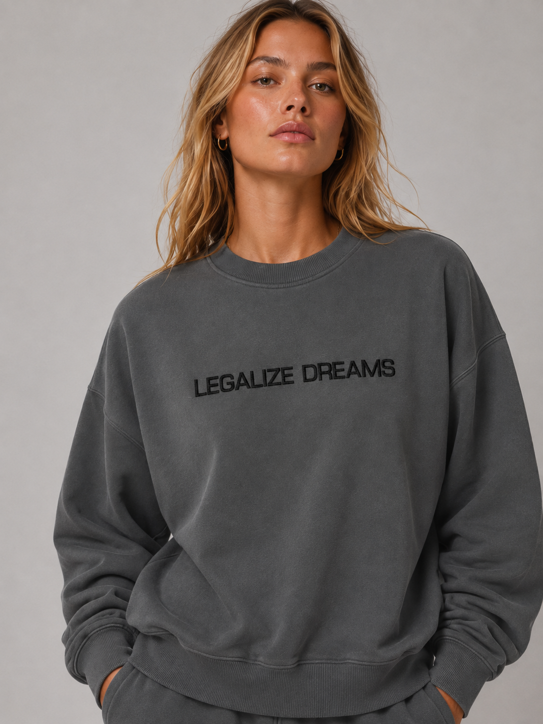 EMBROID-350 CREWNECK